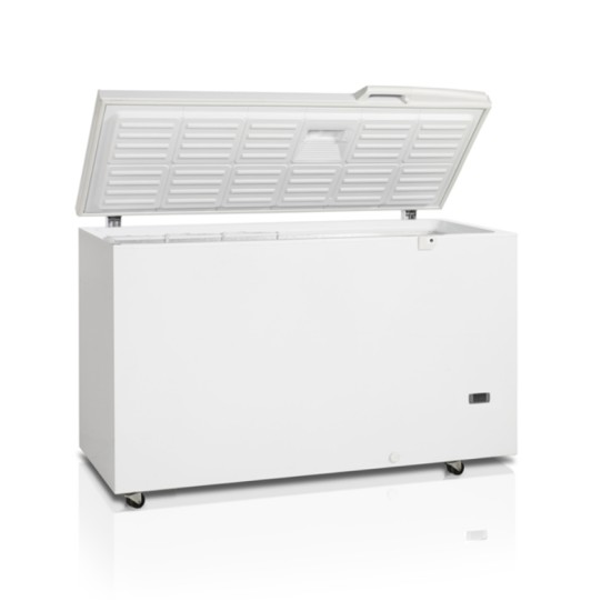 Medical coolers and laboratory freezers