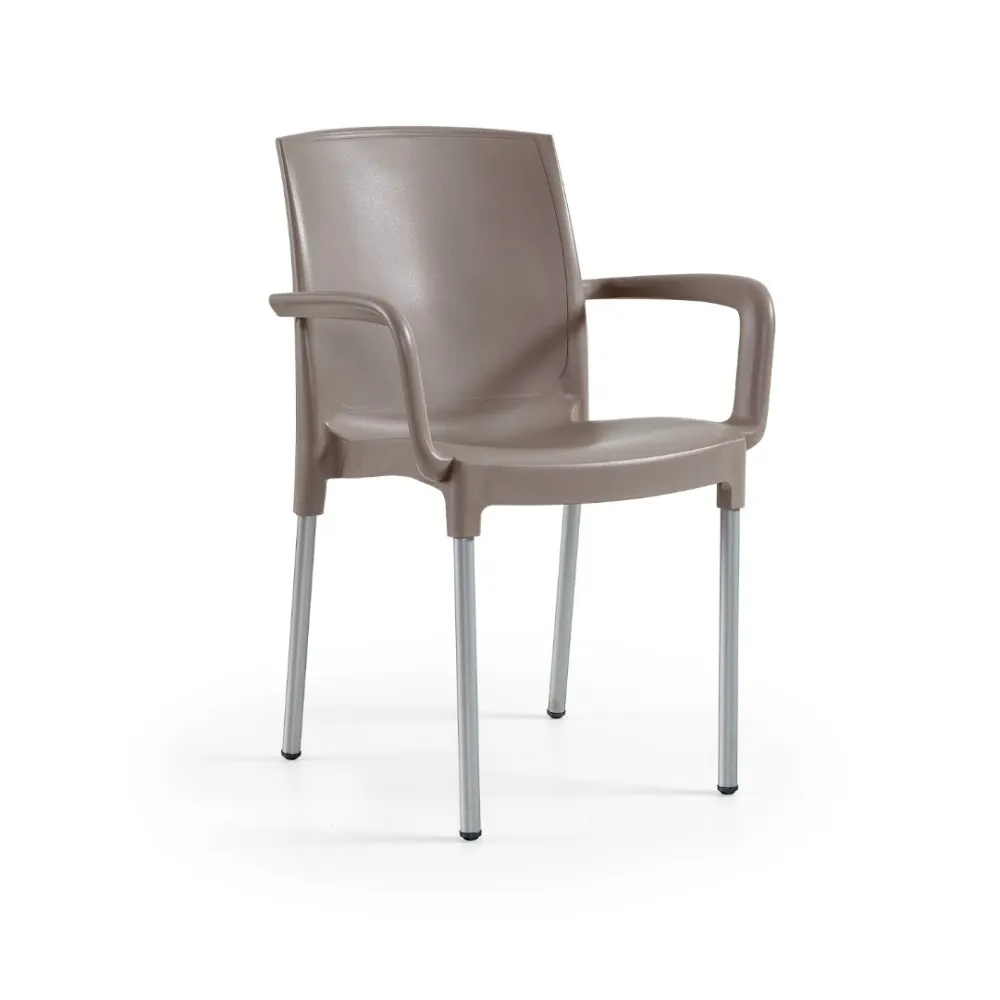 Kerge ja vastupidav terrassi tool