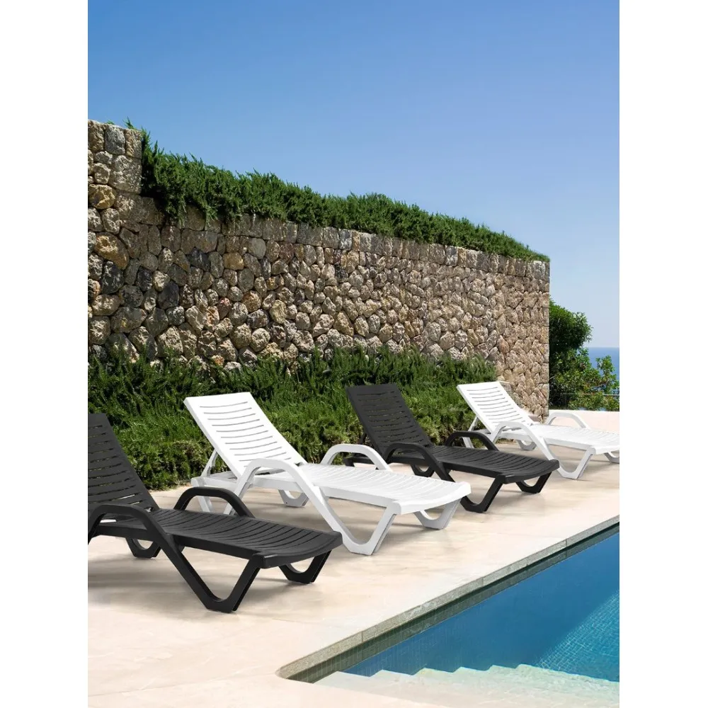 Päikesevoodi Puitvärviga