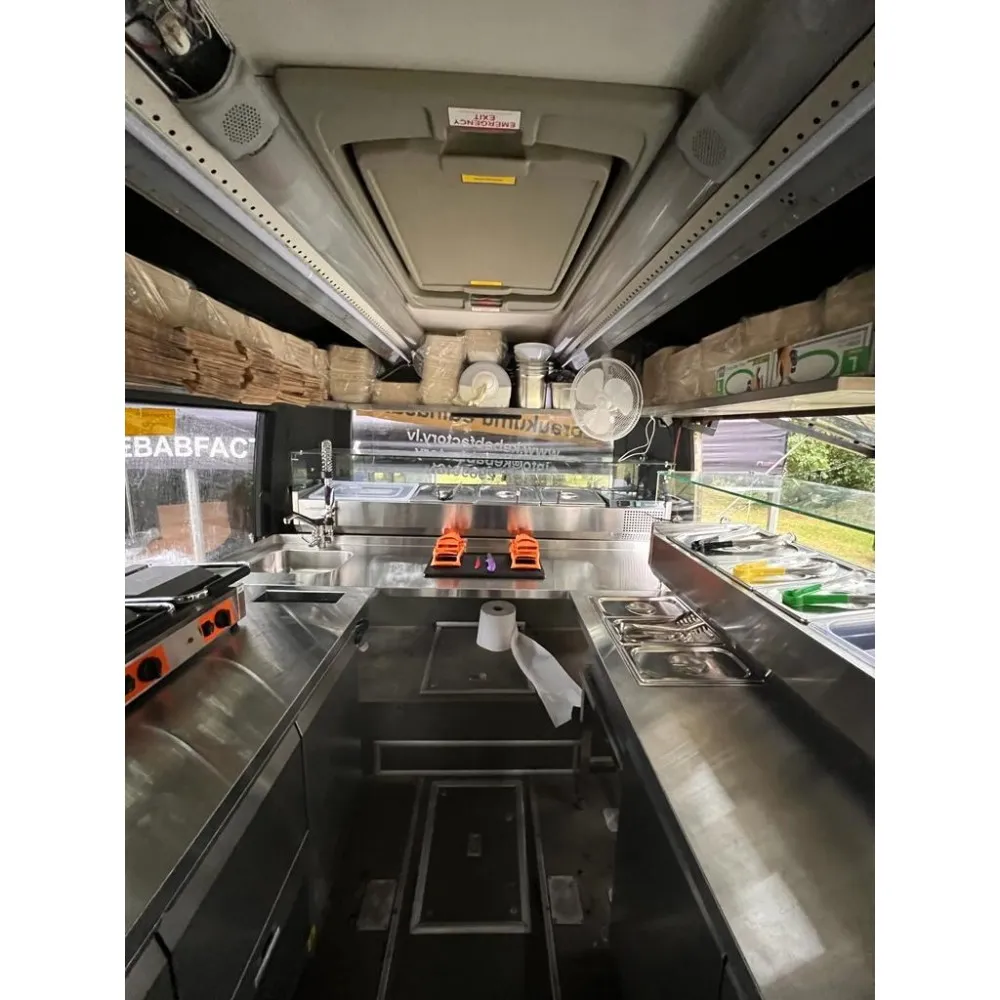 Greito maisto autobuso darbo zona