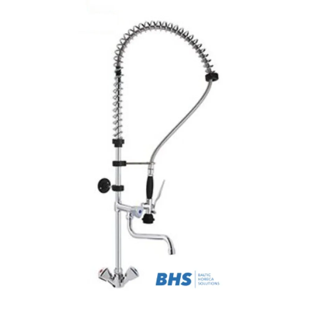 Mūsdienīgs ūdens maisītājs ar krānu