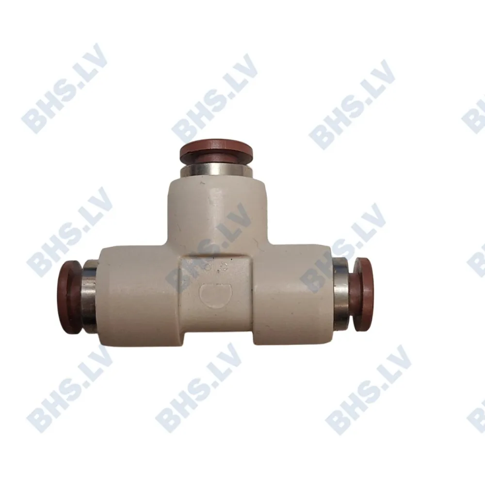 T 4-4-4 Kontaktligzda