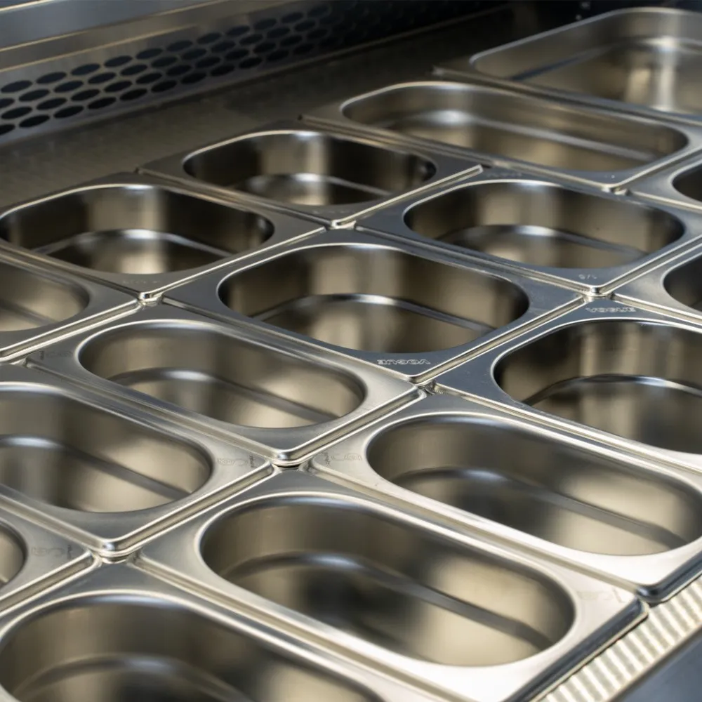 Stilīgā SPID130 Vitrīna