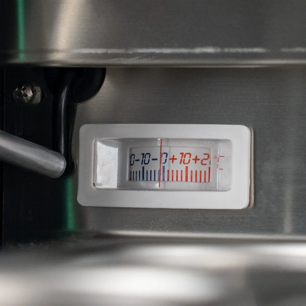 Stilīgā SPID130 Vitrīna