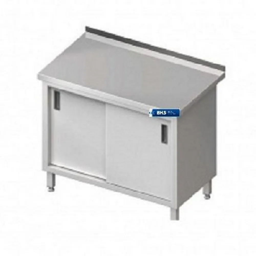 Элегантный рабочий стол с дверцами