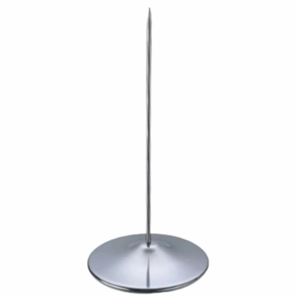 Elegantne kübaranõel tšekkide jaoks