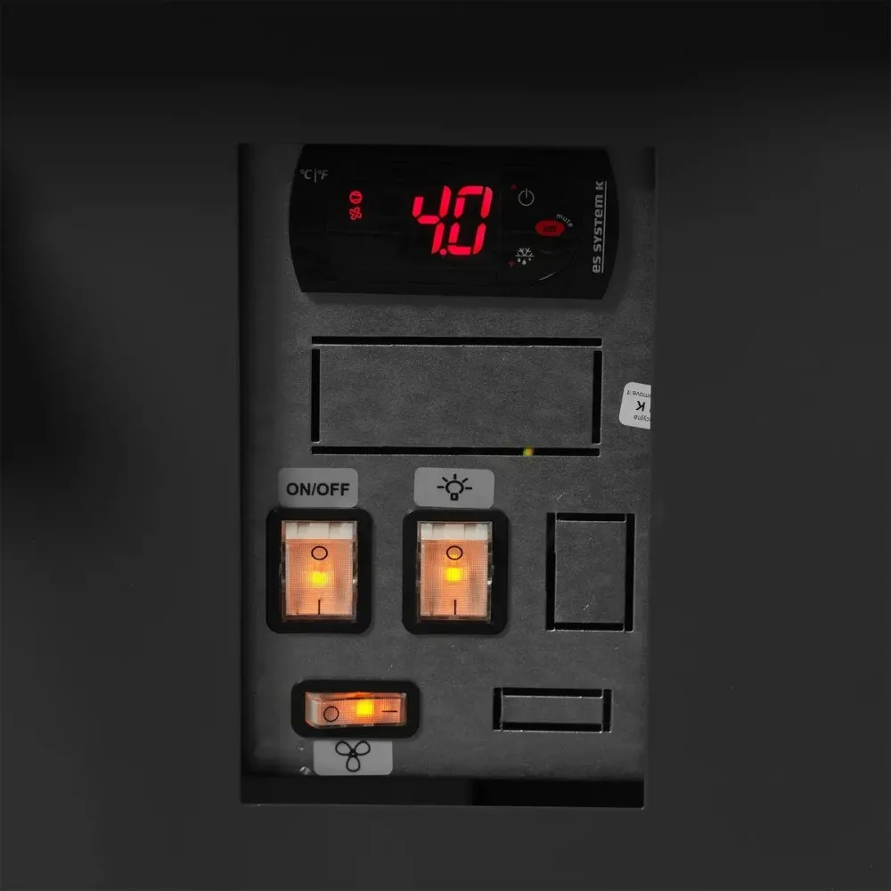 Vitrīna ledusskapis SOCB25082A