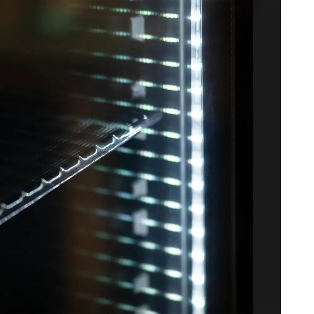 Juodas 340 litrų Šaldiklis su Stiklinėmis Durimis