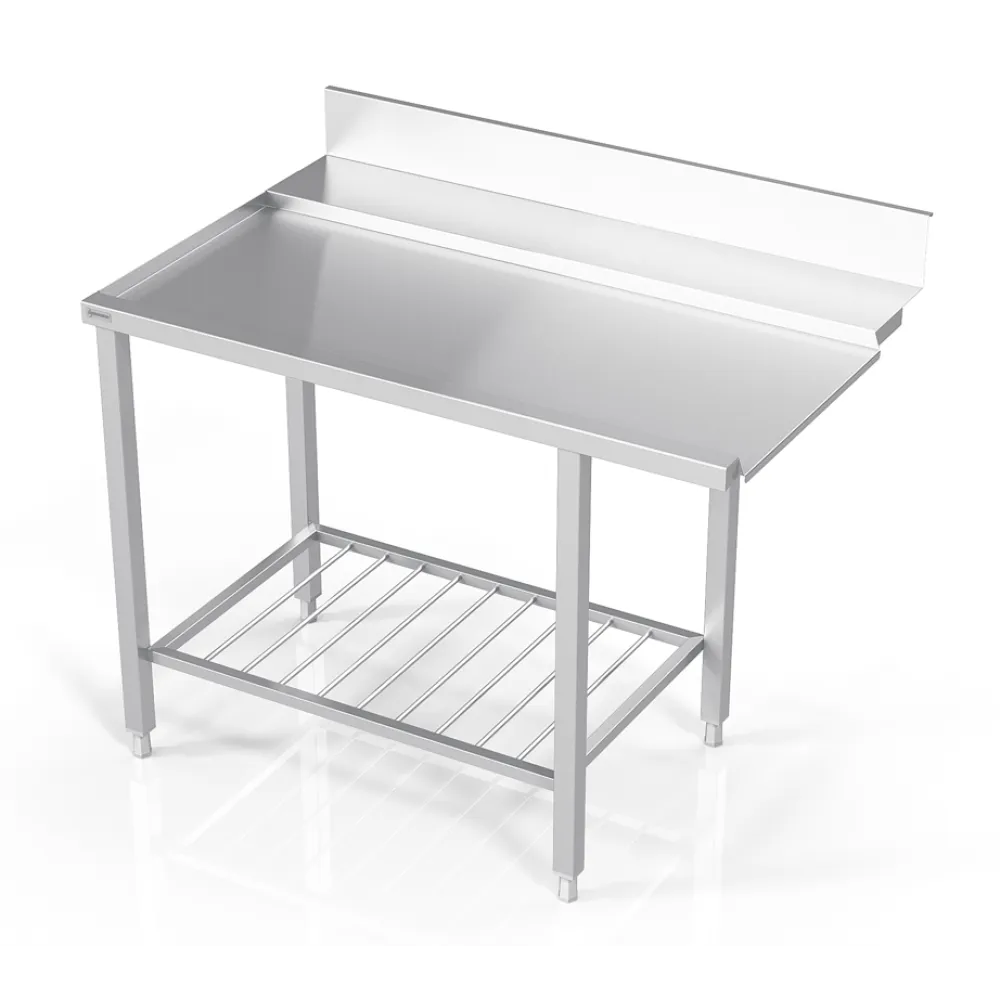 Stalas su grotelėmis 1600